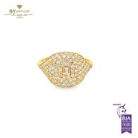 Yellow Gold Baguette & Round Cut Diamond Signet Ring - 1.09ct