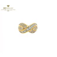 Yellow Gold Baguette & Brilliant Cut Diamond Ring - 0.86ct