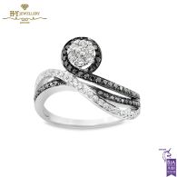 White Gold Brilliant Cut Diamond  & Onyx Ring - 0.52ct