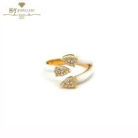 Yellow Gold Claw Round Cut Diamond Enamel Ring - 0.19ct