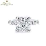 White Gold Radiant & Round Cut Diamond Ring - 6.21ct