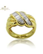 Yellow Gold Baguette Cut Diamond Ring - 0.95 ct