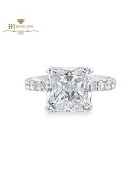 White Gold Radiant & Round Cut Diamond Ring - 6.21ct