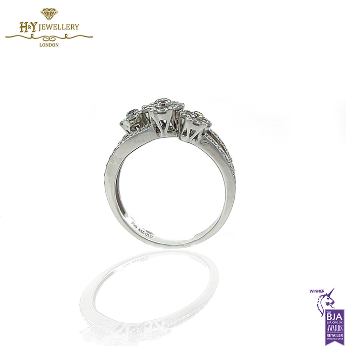 White Gold Brilliant Cut Diamond Ring - 0.88ct-17732