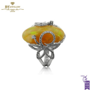 White Gold Oval Cut Opal & Round Brilliant Cut Ring - 9.55ct-14167