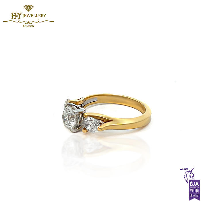 Yellow & White Gold Round & Oval Cut Diamond Ring - 2.35ct-17716