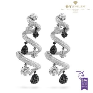 White Gold Black and White Diamond Necklace and Earrings set - 80.71 ct -6622