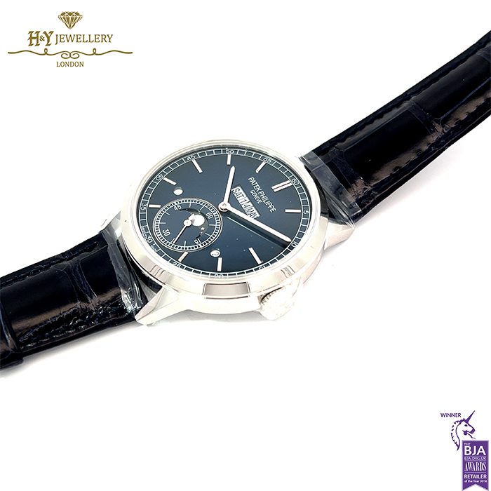 Patek Philippe Grand Complications Perpetual Calendar Platinum - ref 5236P-001-15972