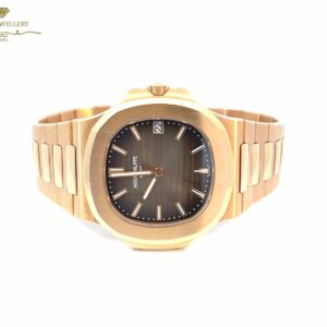 Patek Philippe Nautilus Rose Gold {DISCONTINUED} - ref 5711/1R-001-11554