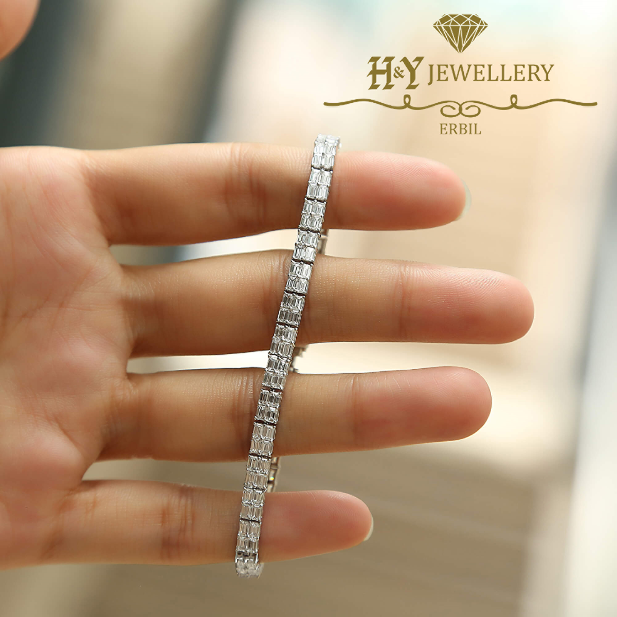 White Gold Baguette Cut Diamond Tennis Bracelet - 8.00ct-9298