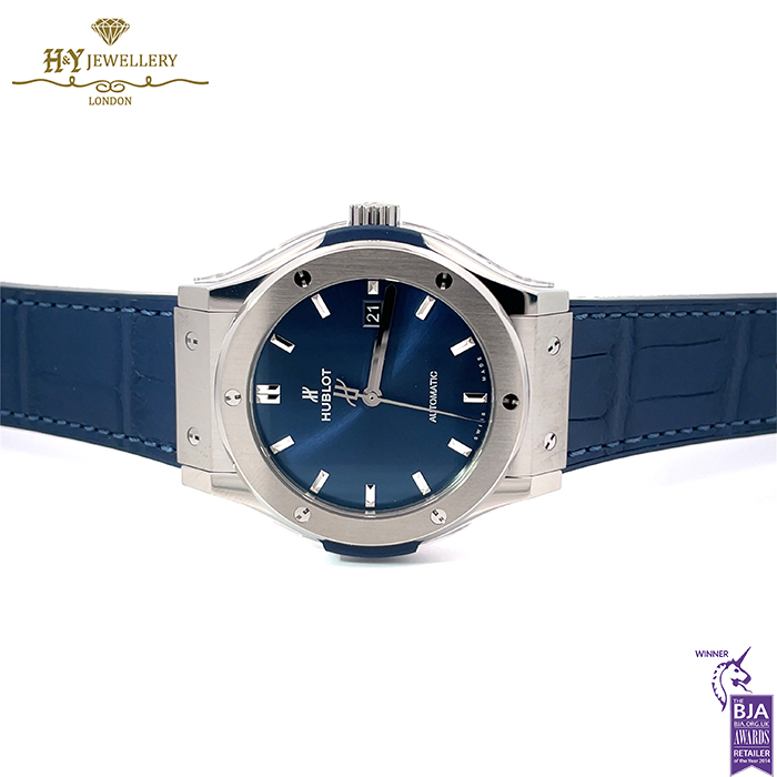 Hublot Classic Fusion Titanium Blue - ref 542.NX.7170.LR-17175