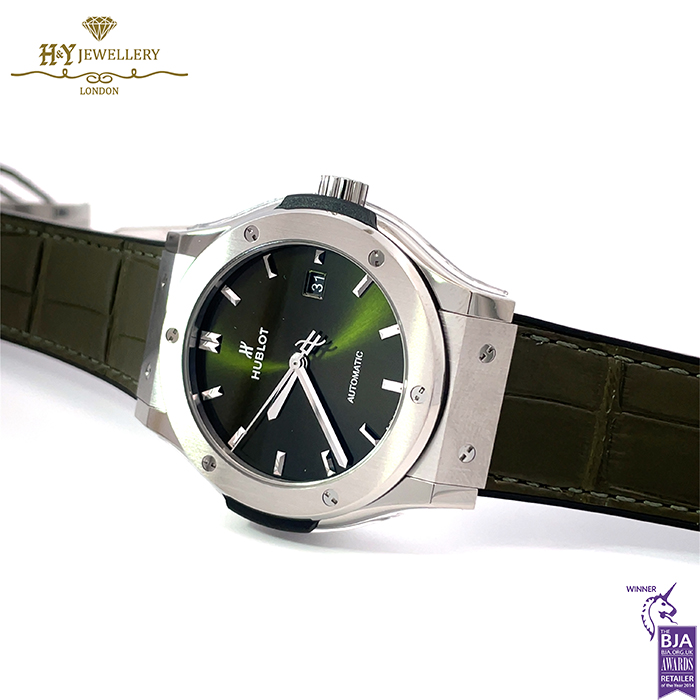 Hublot Classic Fusion Titanium Green - ref 542.NX.8970.LR-17177
