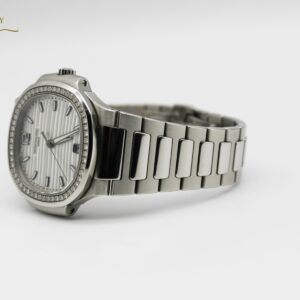 Patek Philippe Nautilus Steel - ref 7118/1200A-010-10833