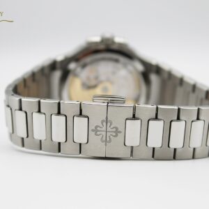 Patek Philippe Nautilus Steel - ref 7118/1200A-010-10835