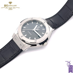 Hublot Classic Fusion Titanium Gray - ref 565.NX.7071.LR-17182