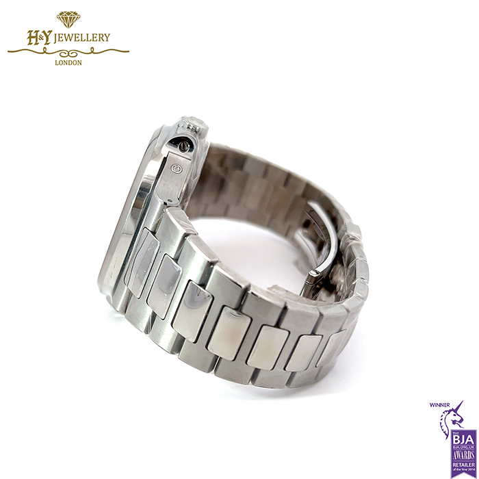 Patek Philippe Nautilus Steel {DISCONTINUED} - ref 5726/1A-001-16111