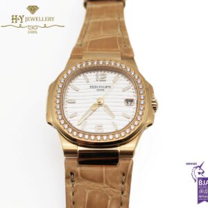 Patek Philippe Nautilus Ladies Rose Gold - ref 7010R-011-11036