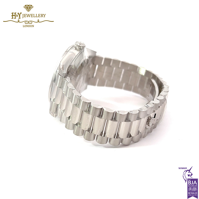 Rolex Day-Date Platinum with Factory Diamonds - ref M228396TBR-0002-15687