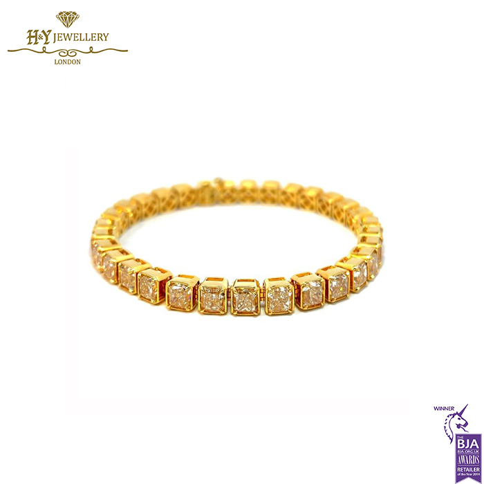 Yellow Gold Radiant Cut Diamond Tennis Bracelet - 27.80ct-0