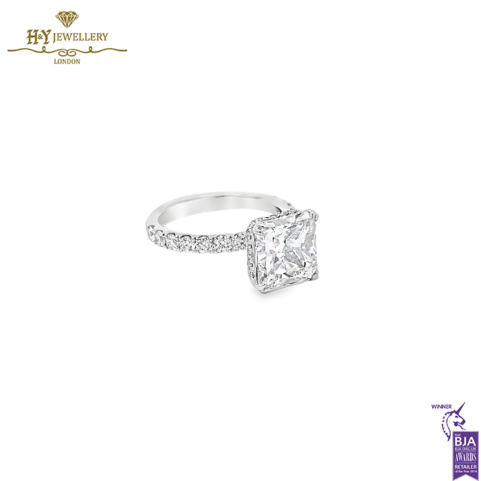 White Gold Square & Round Cut Diamond Ring - 6.21ct-14390