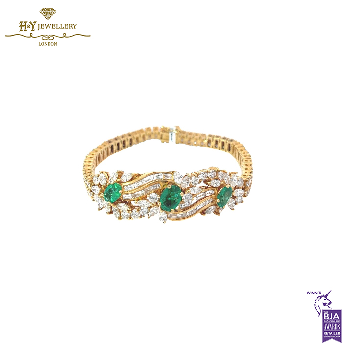 Yellow Gold Oval Cut Emerald and Mix Cut Diamond Set - 70.00ct-14272