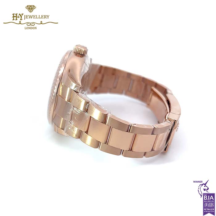 Rolex Sky-Dweller Rhodium Dial Everose Gold - ref 326935-15131