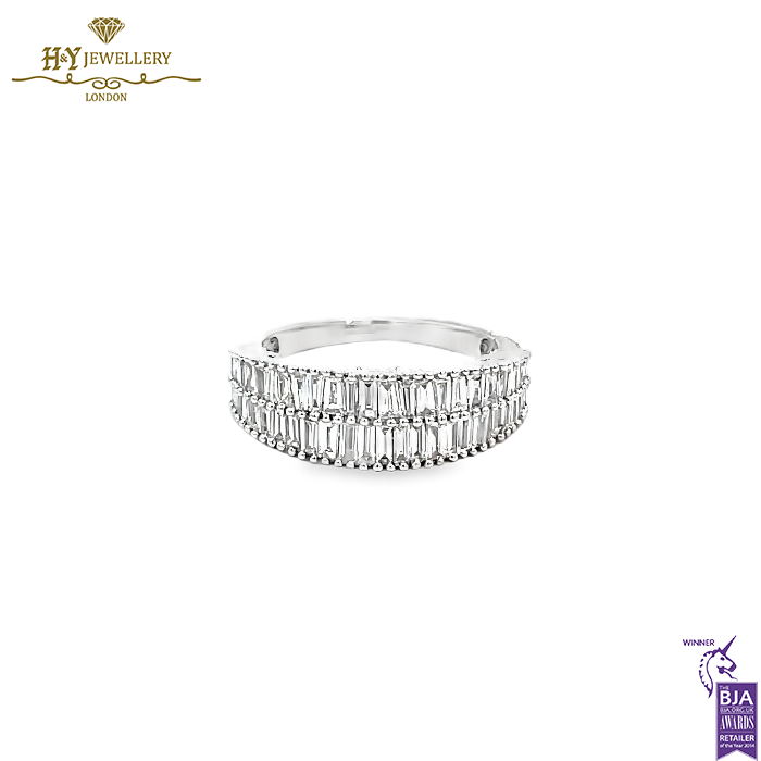 White Gold Baguette Diamond Ring - 0.73ct-0