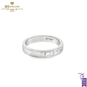 Platinum Baguette Diamond Cut Ring - 0.20ct-14953