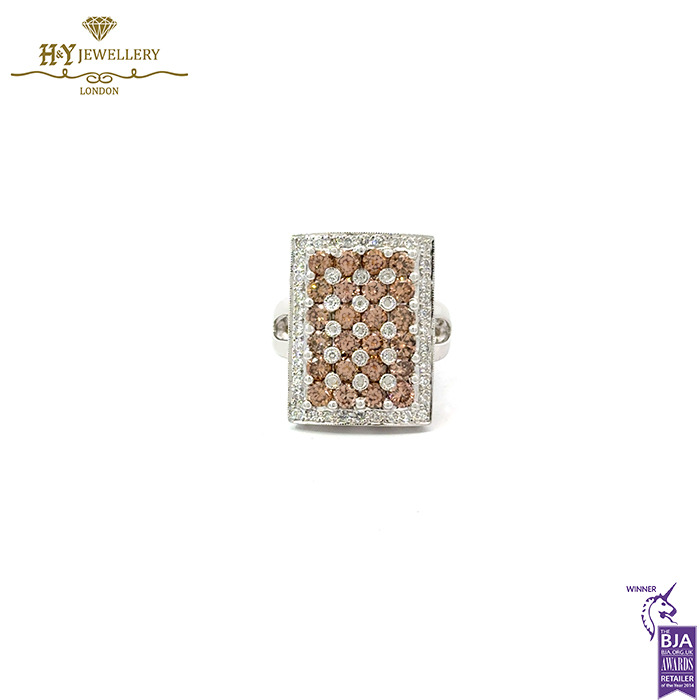 White Gold Brilliant Cut Diamond with Fancy Brown Diamonds - 2.45ct-0