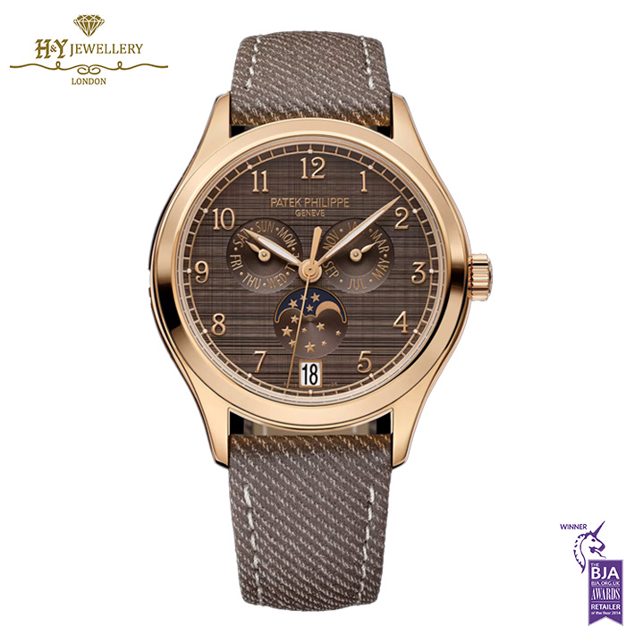 Patek Philippe Complications Annual Calendar Moon Phases Rose Gold - ref 4946R-001-0