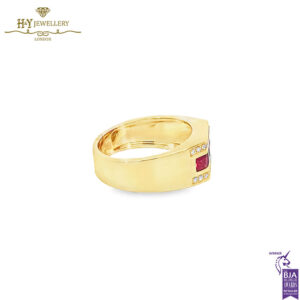 Men’s Yellow Gold Block Design Ring with Diamond & Princess-Cut Ruby - 1.42ct-18106